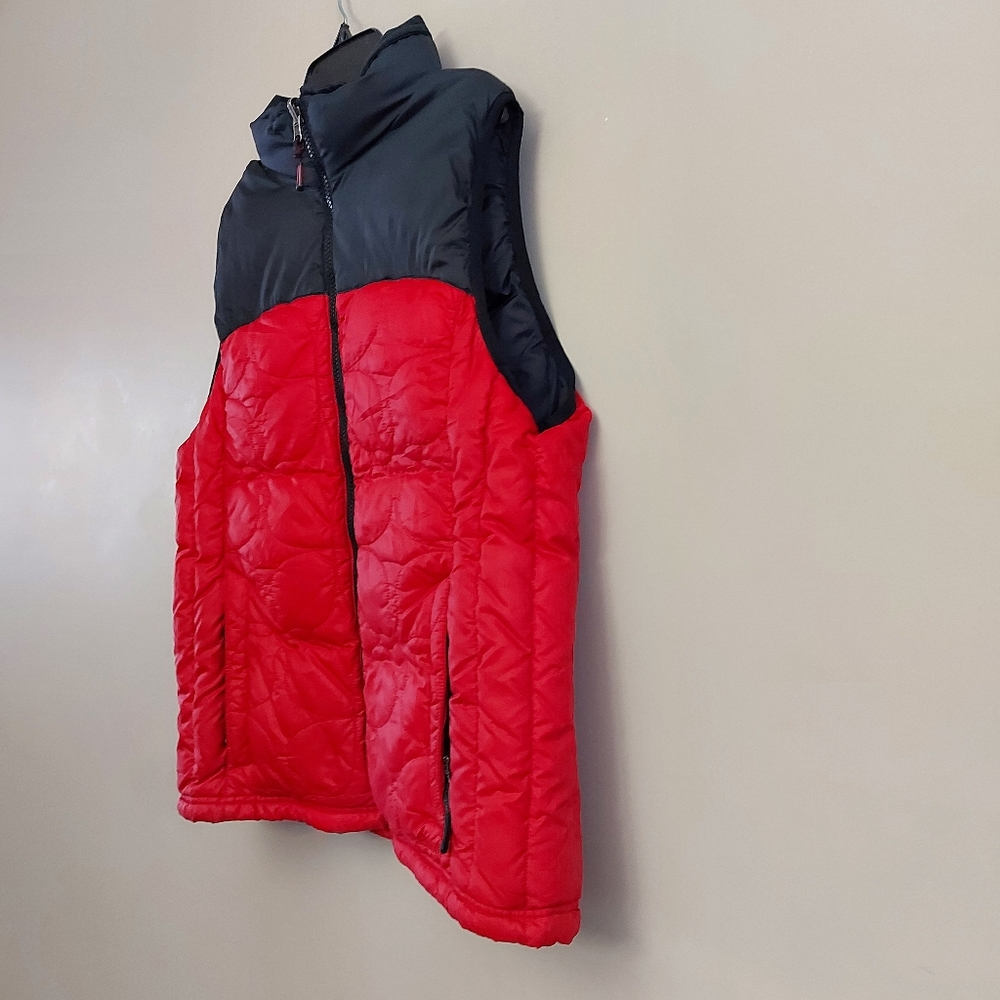 L.L. Bean quilted goose down vest size medium in red and black - Picture 3 of 7